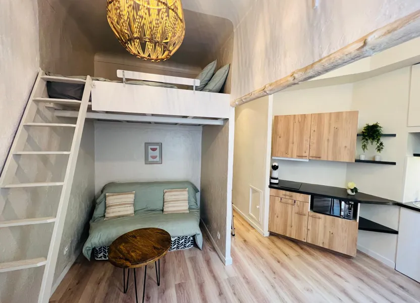 Room Rue Miollis in Nice