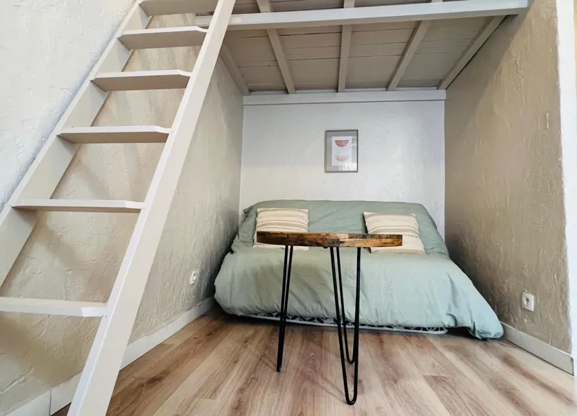 Chambre Rue Miollis à Nice