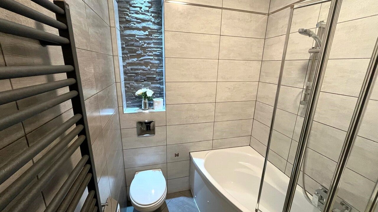 Flat Windmill Place in London