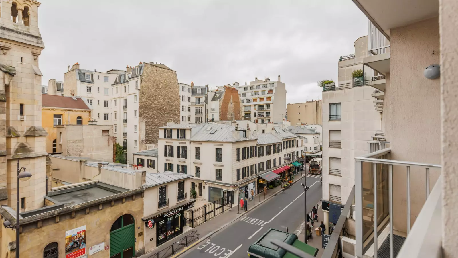 Appartement Rue de la Pompe à Paris