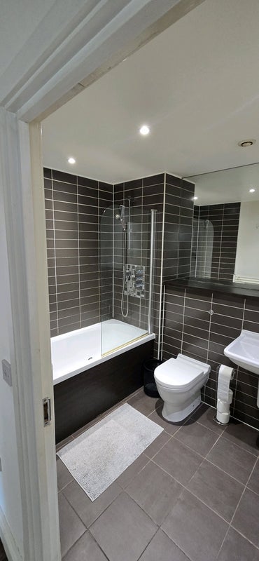 Room Essex Street in Birmingham
