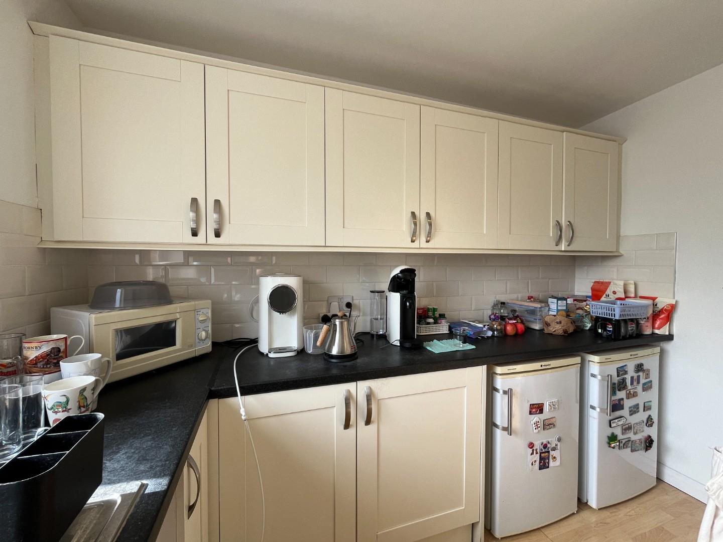 Flat Linden Grove in Greater London
