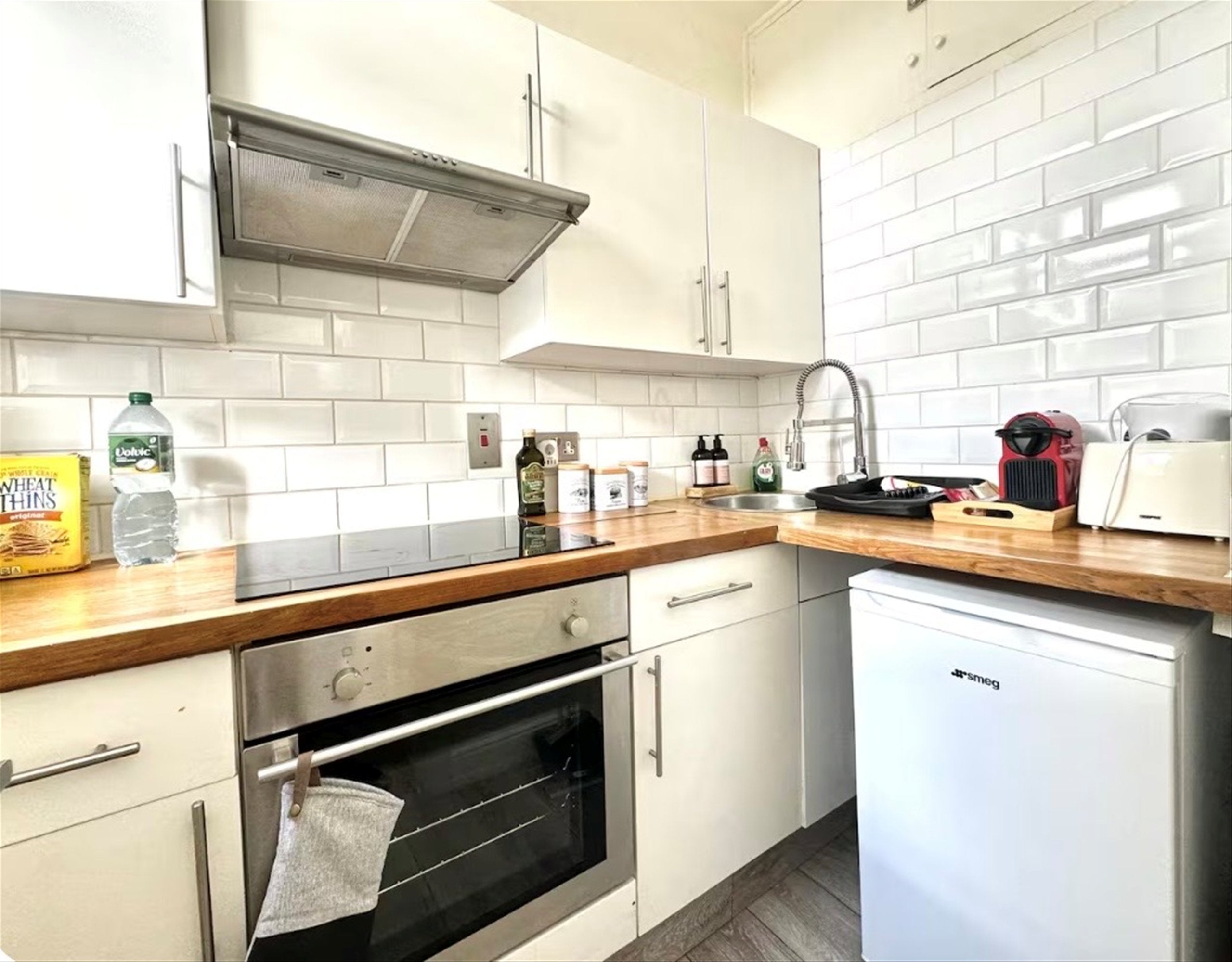 Flat Richard's Place in Greater London