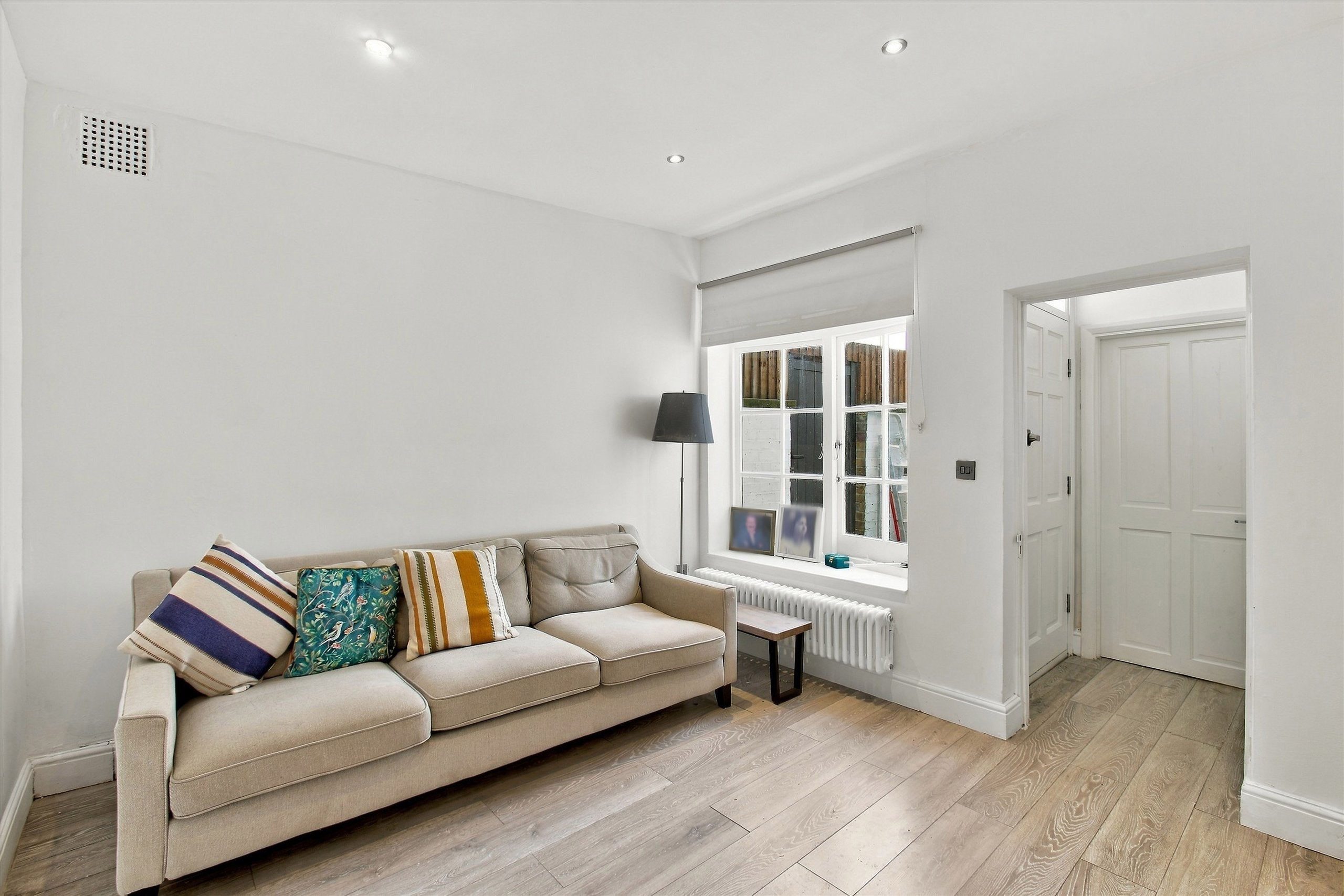 Flat Richard's Place in Greater London