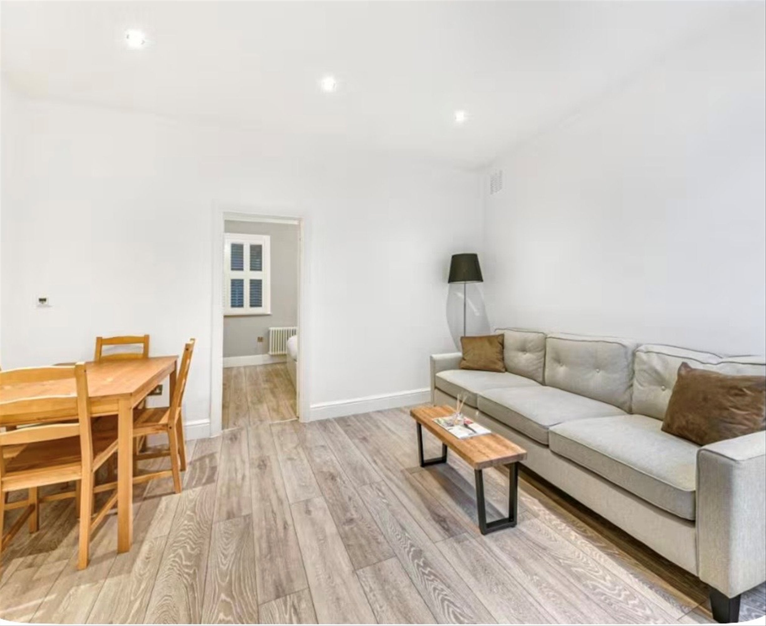 Flat Richard's Place in Greater London