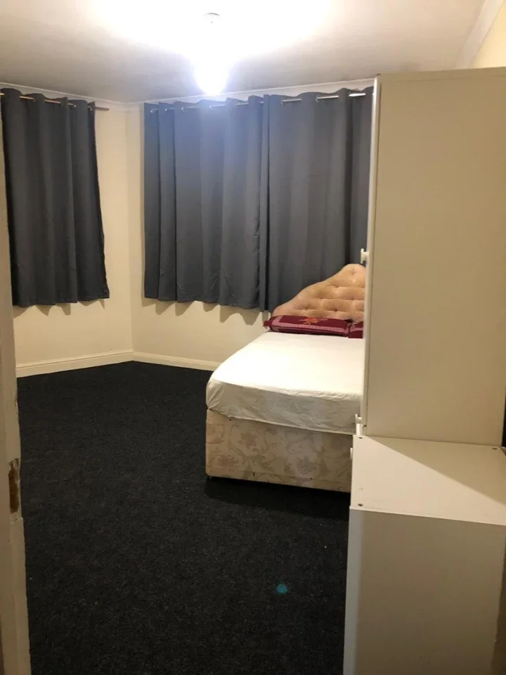 Room Longbridge Road in Greater London