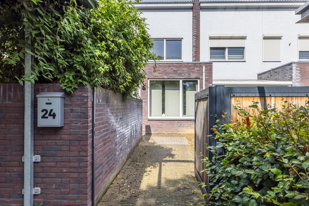 Huis Esperantoplein 24 in Ransdaal