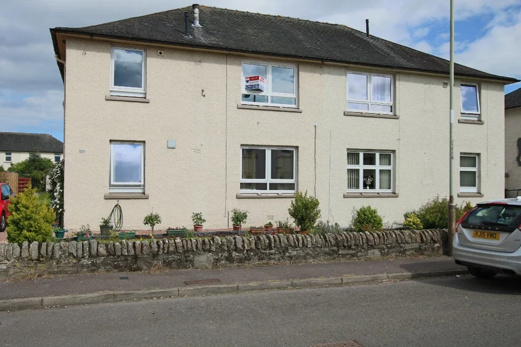 Flat Mylnefield Road in Invergowrie