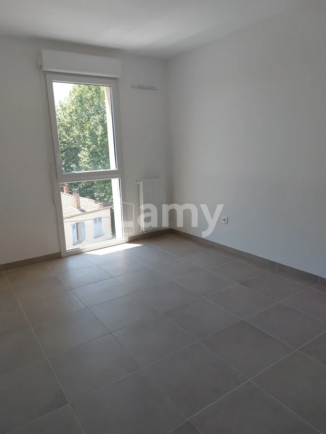 Flat Route de Montfavet in Avignon