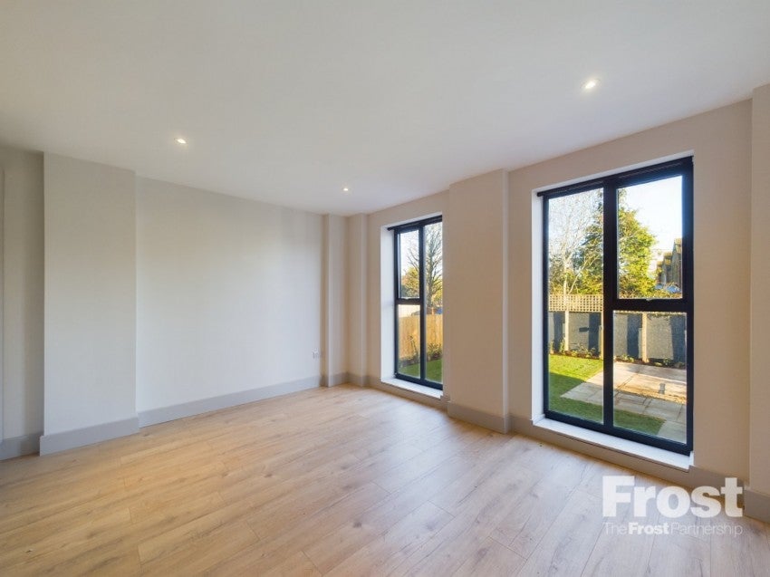 Flat Chaucer Road in Borough of Spelthorne
