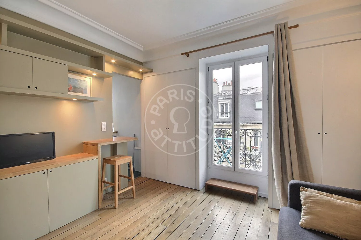 Flat Rue Lentonnet in Paris