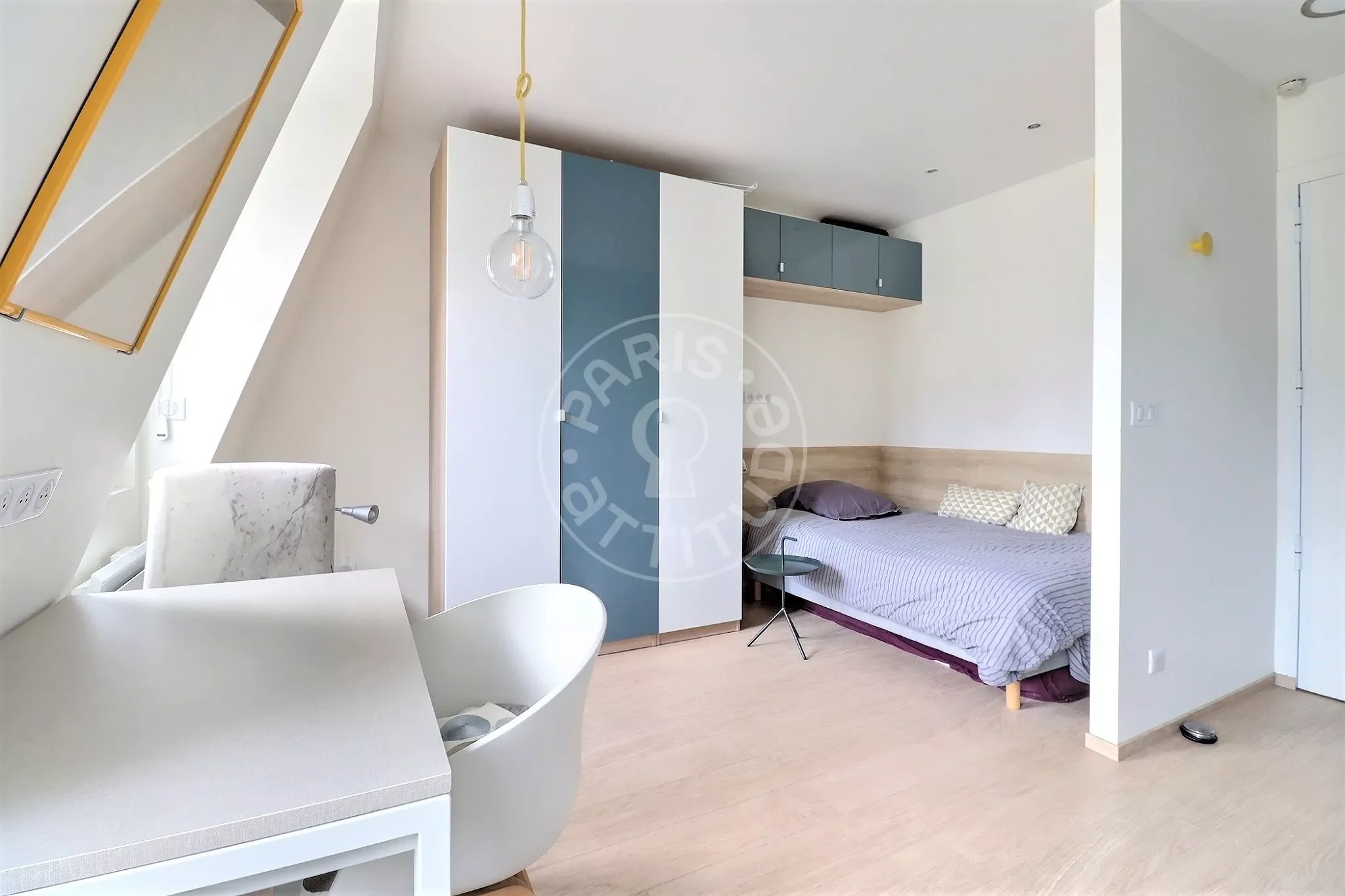 Flat Rue du Général de Larminat in Paris