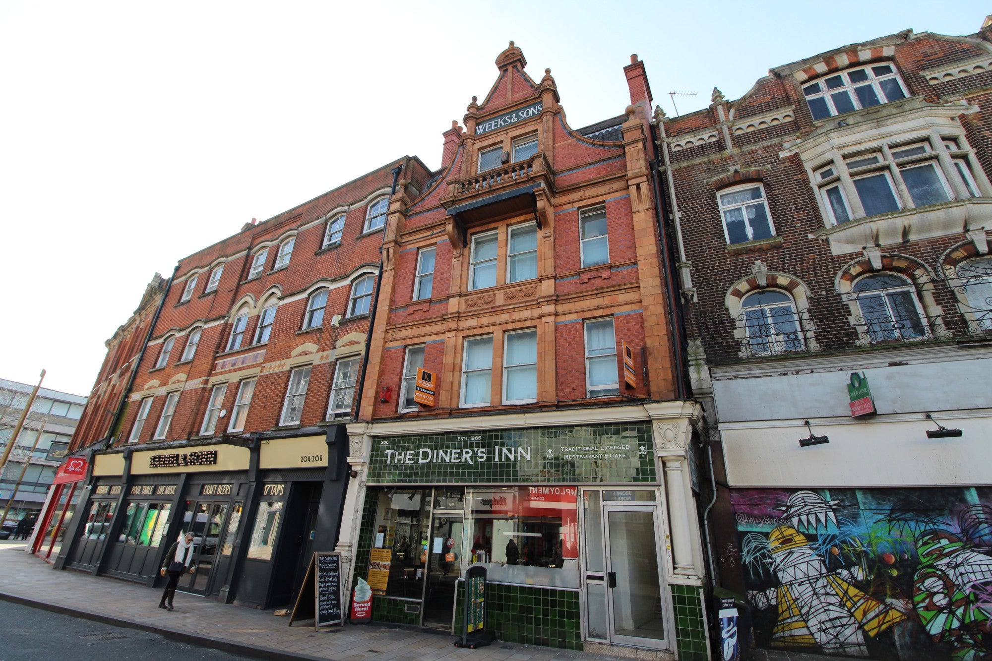 Flat High Street in Greater London