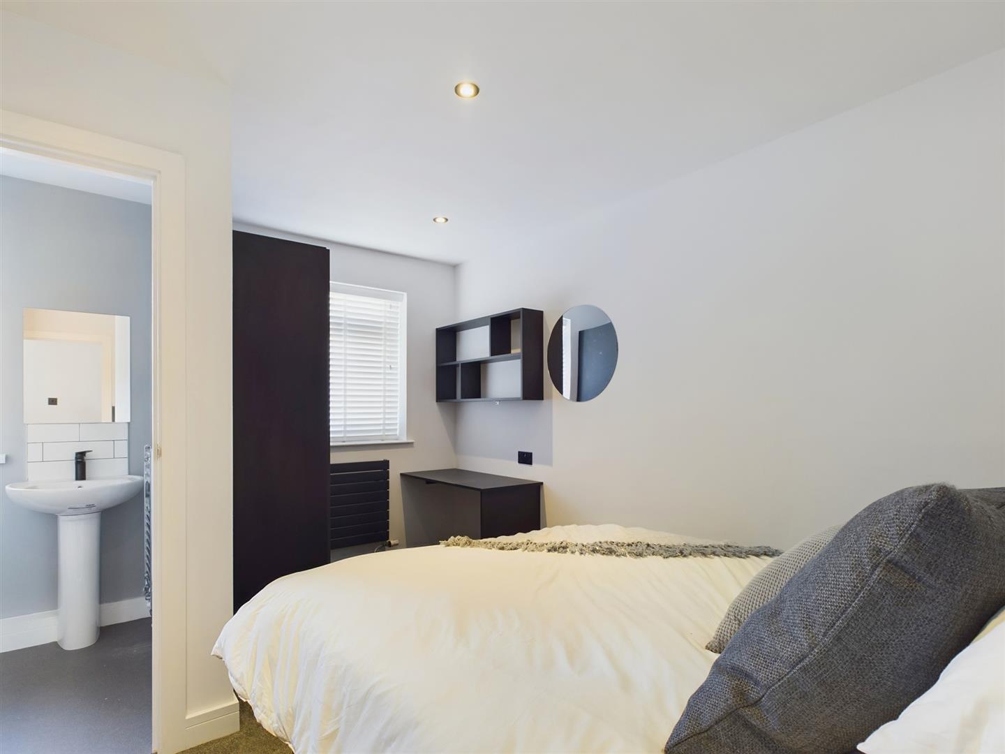 Flat Havelock Street in Charnwood