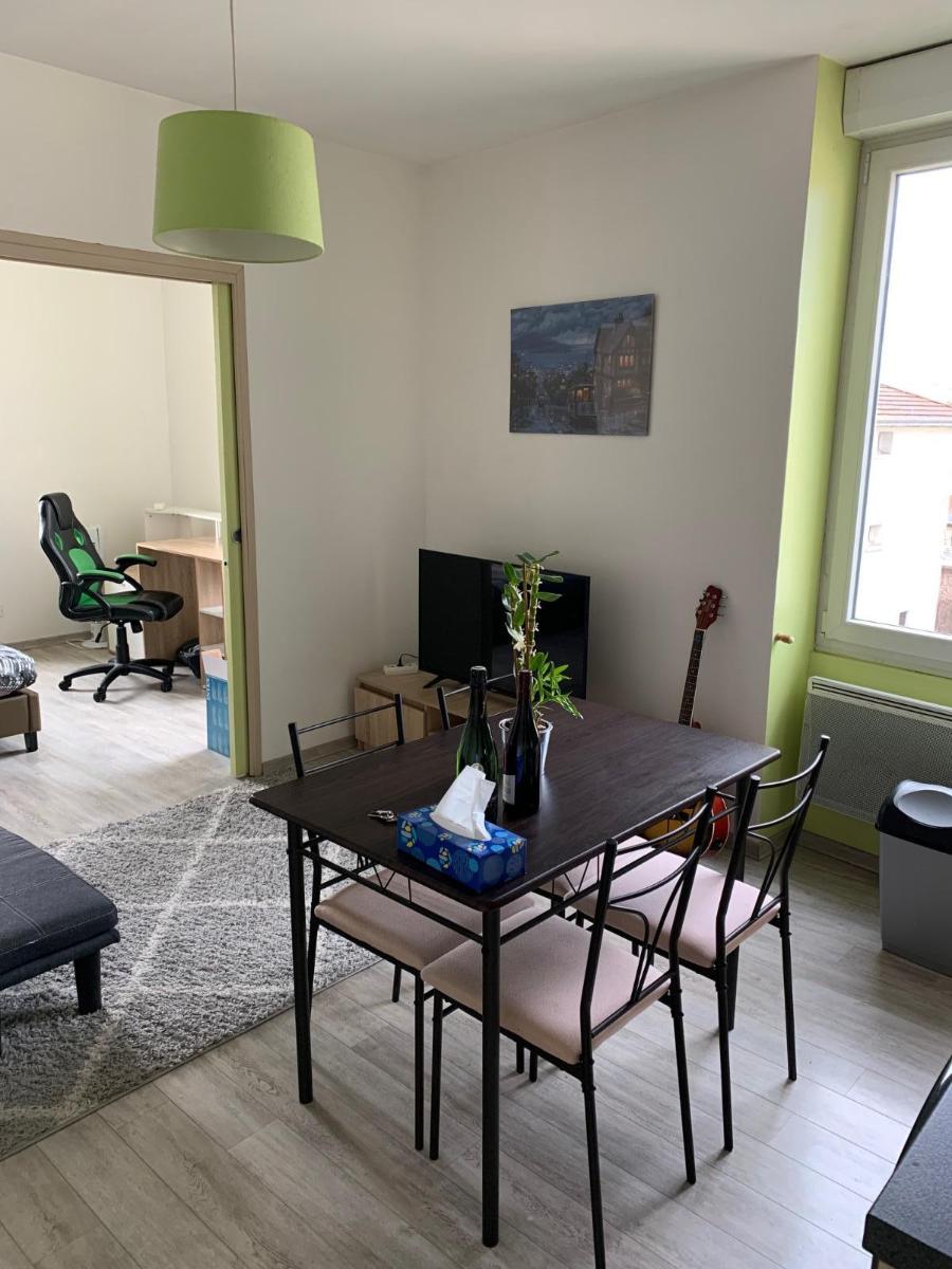 Flat Rue de Montholon in Bourg-en-Bresse