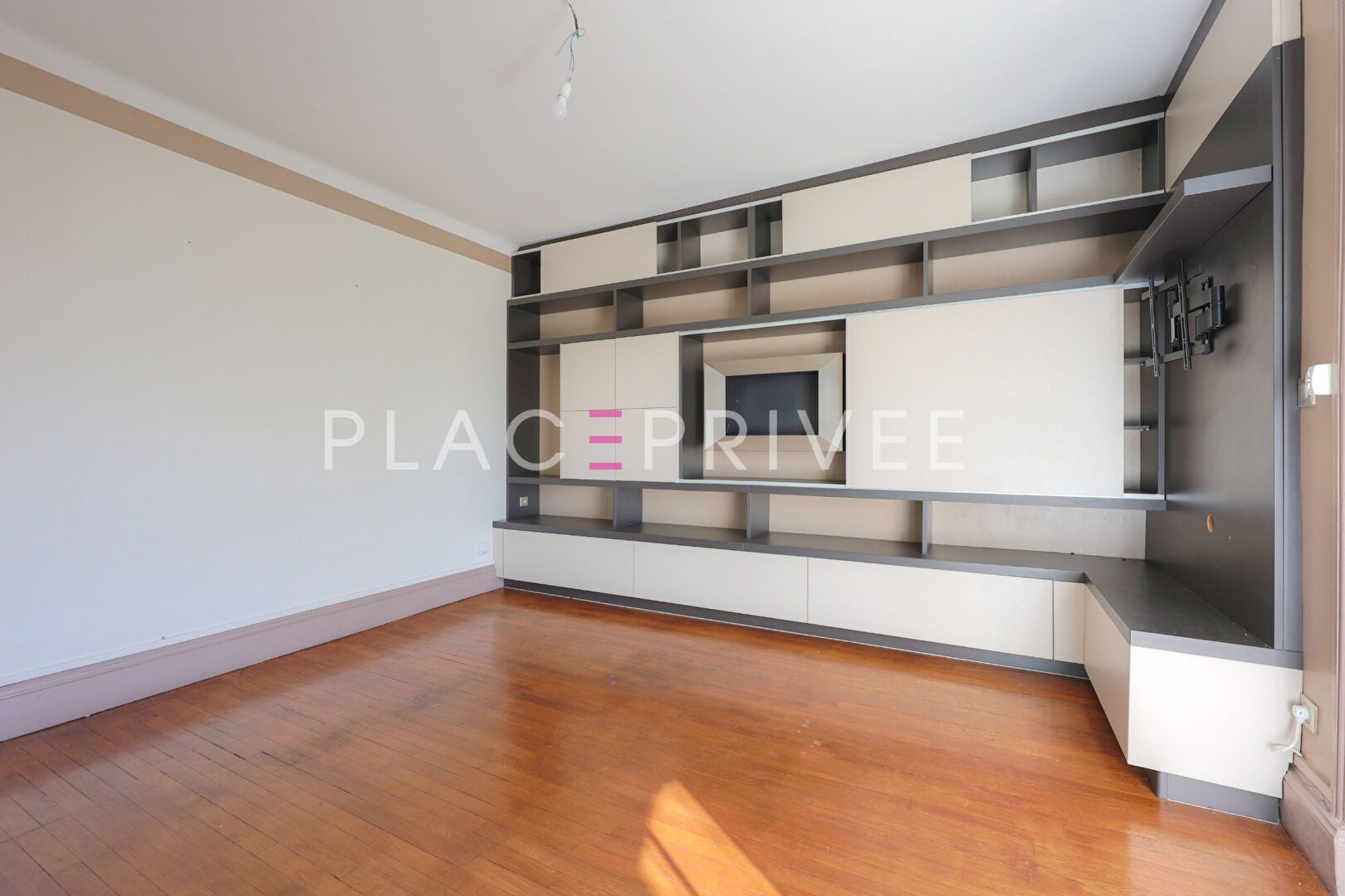 Flat Rue Ernest Bichat in Nancy