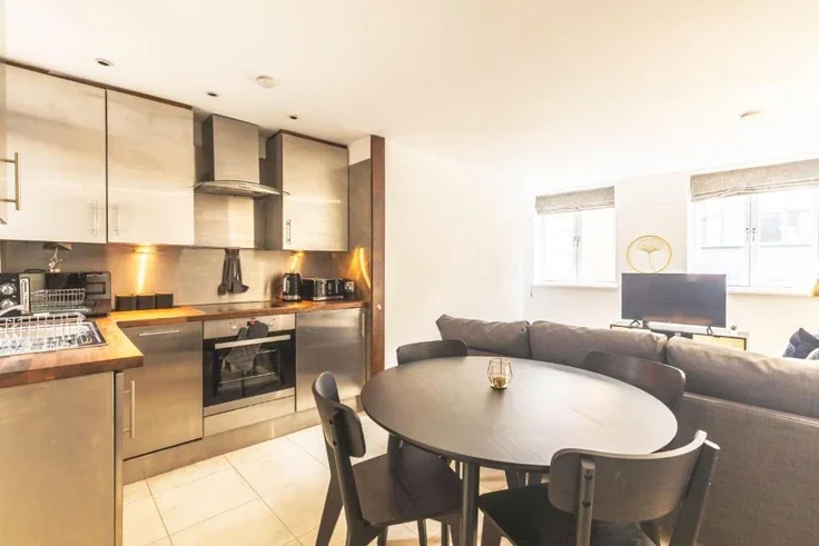 Flat Broadwick Street in City of Westminster