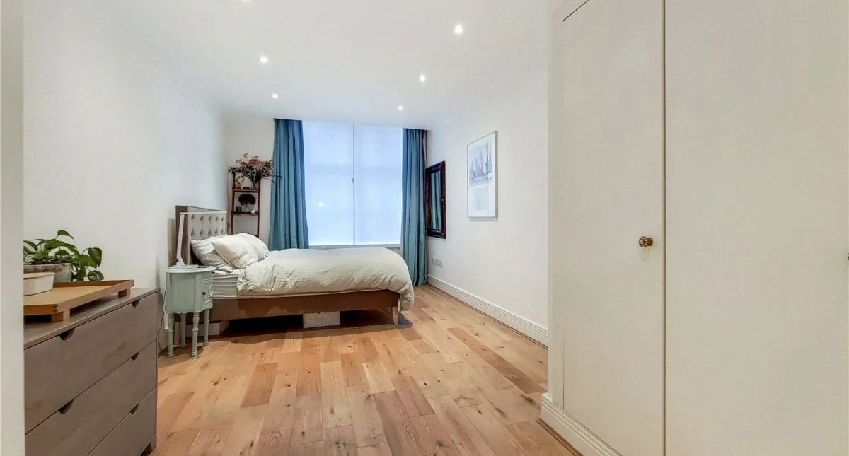 Flat Russell Square in Greater London