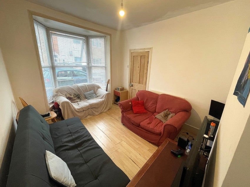 Room Cottage Grove in Portsmouth
