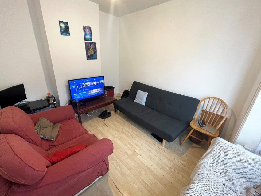 Room Cottage Grove in Portsmouth