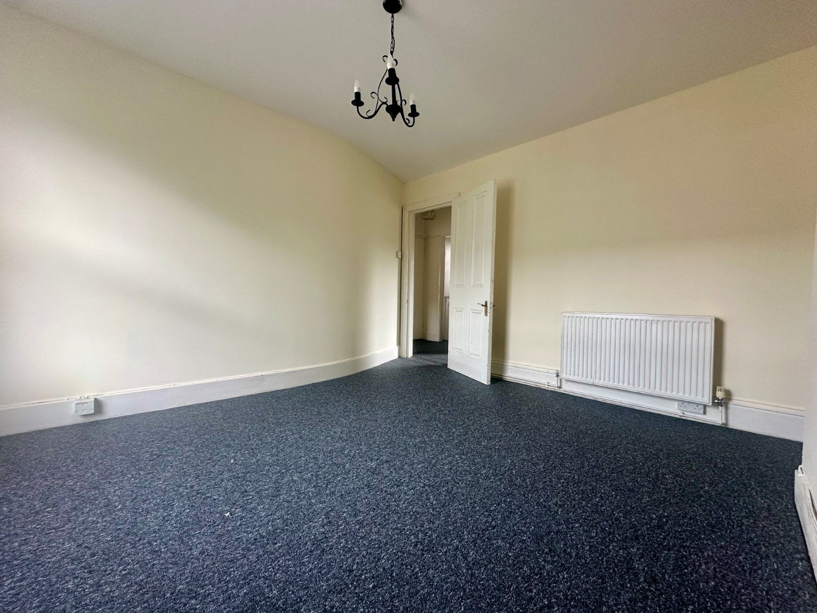 Flat Gordon Road in Thanet