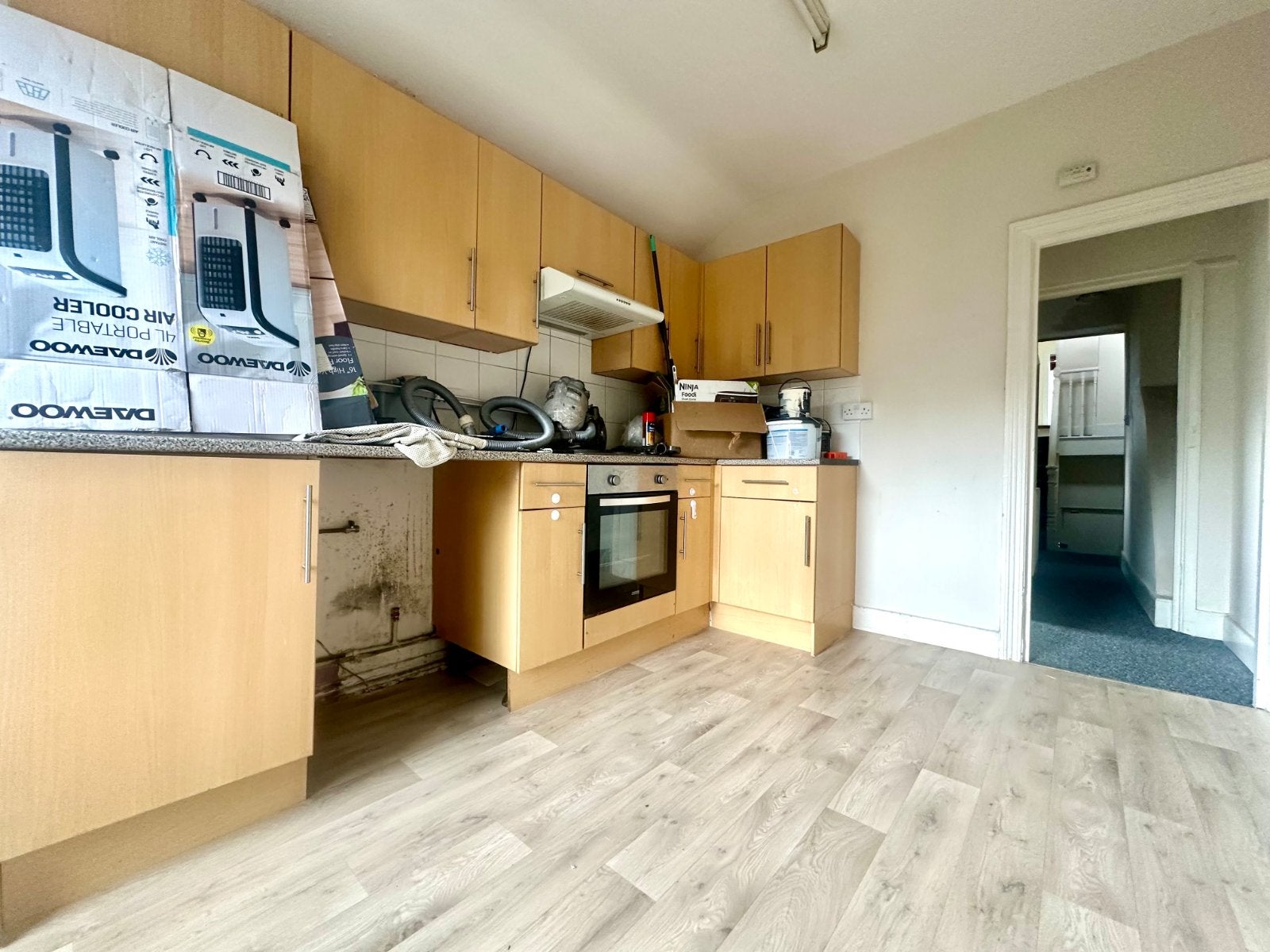 Flat Gordon Road in Thanet