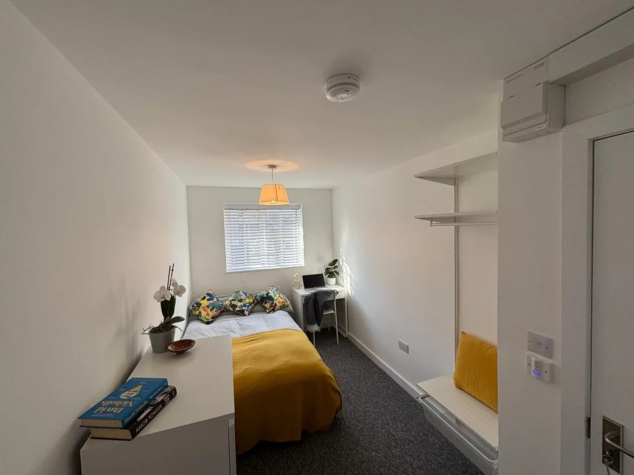Room High Street in Dacorum