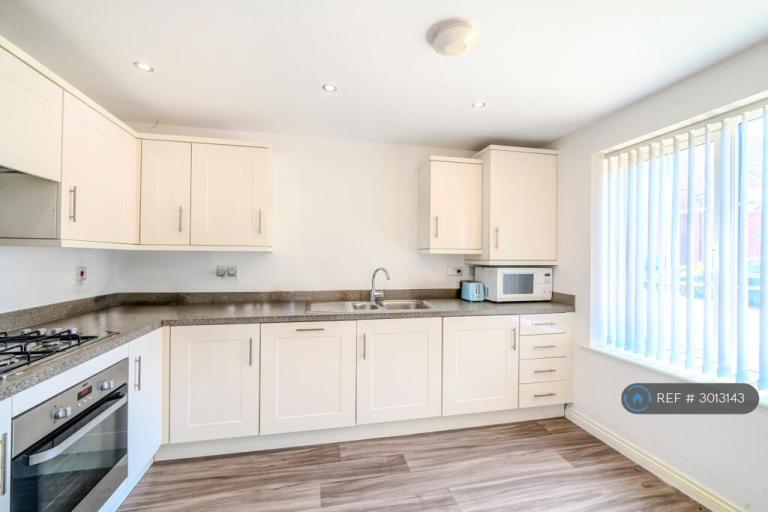 House Egremont Close in Wychavon