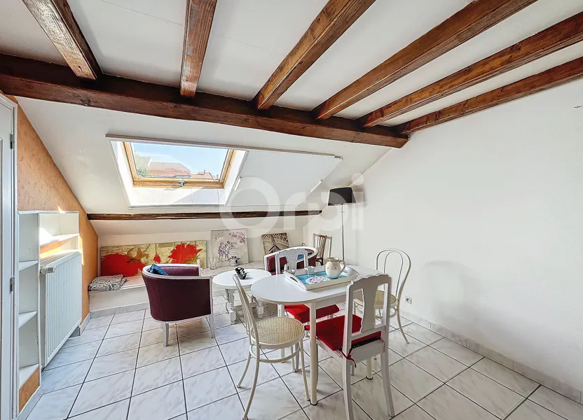 Flat Rue Pierre Curie in Chaumont