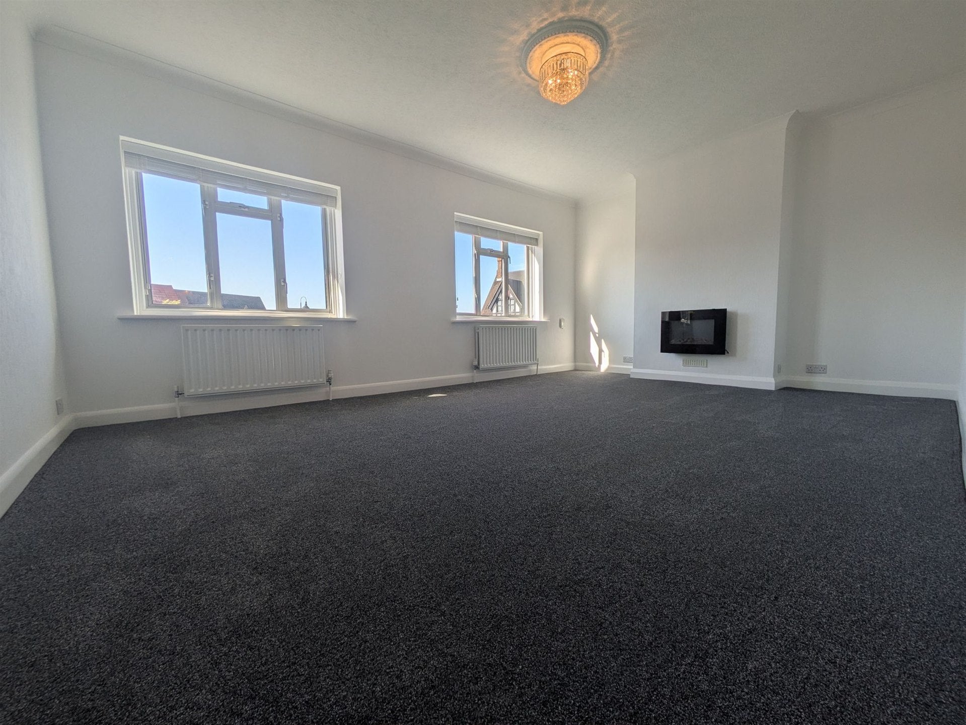 Flat Steynton Avenue in Greater London