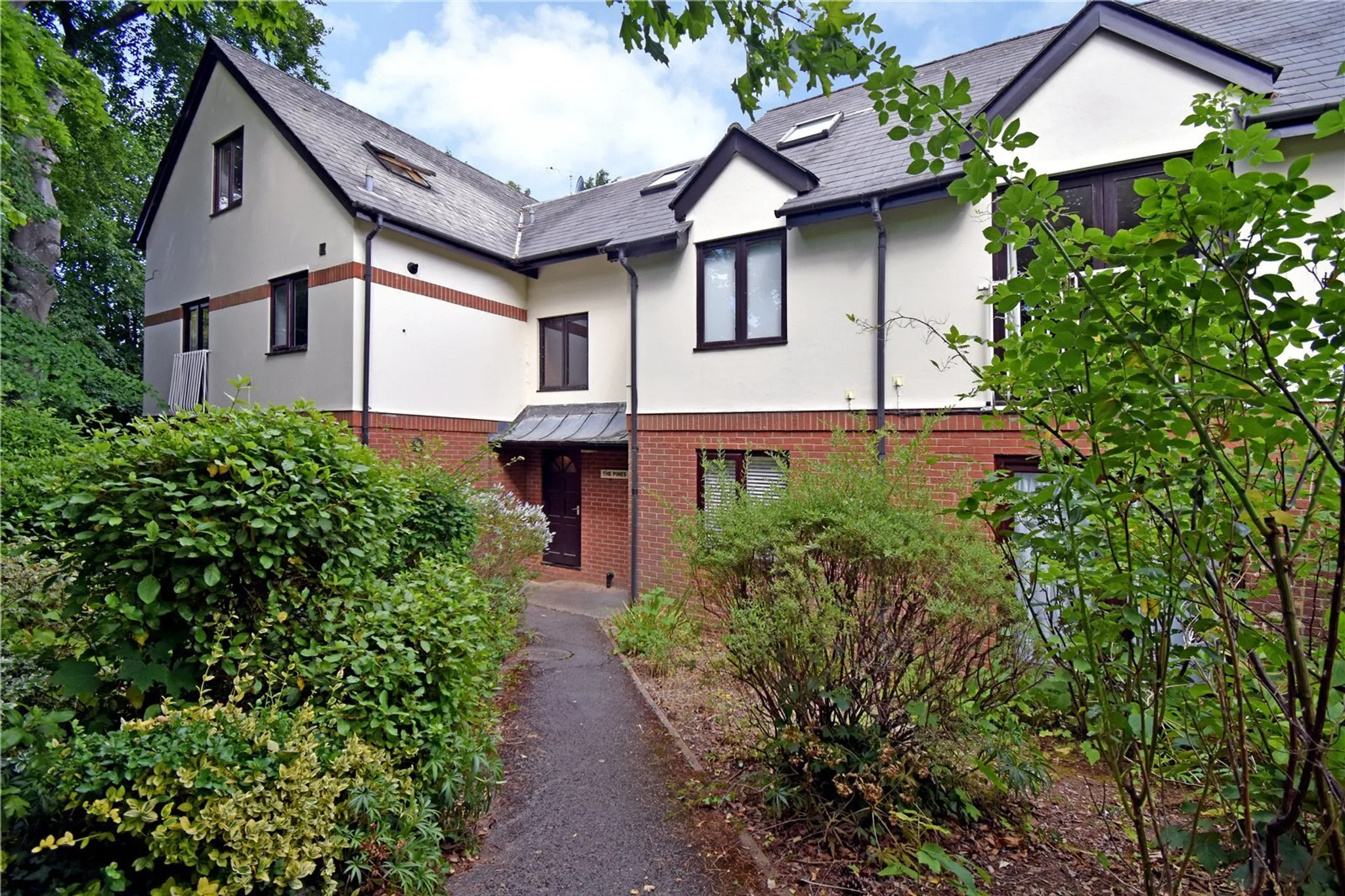 Flat Caunter Road in Newbury
