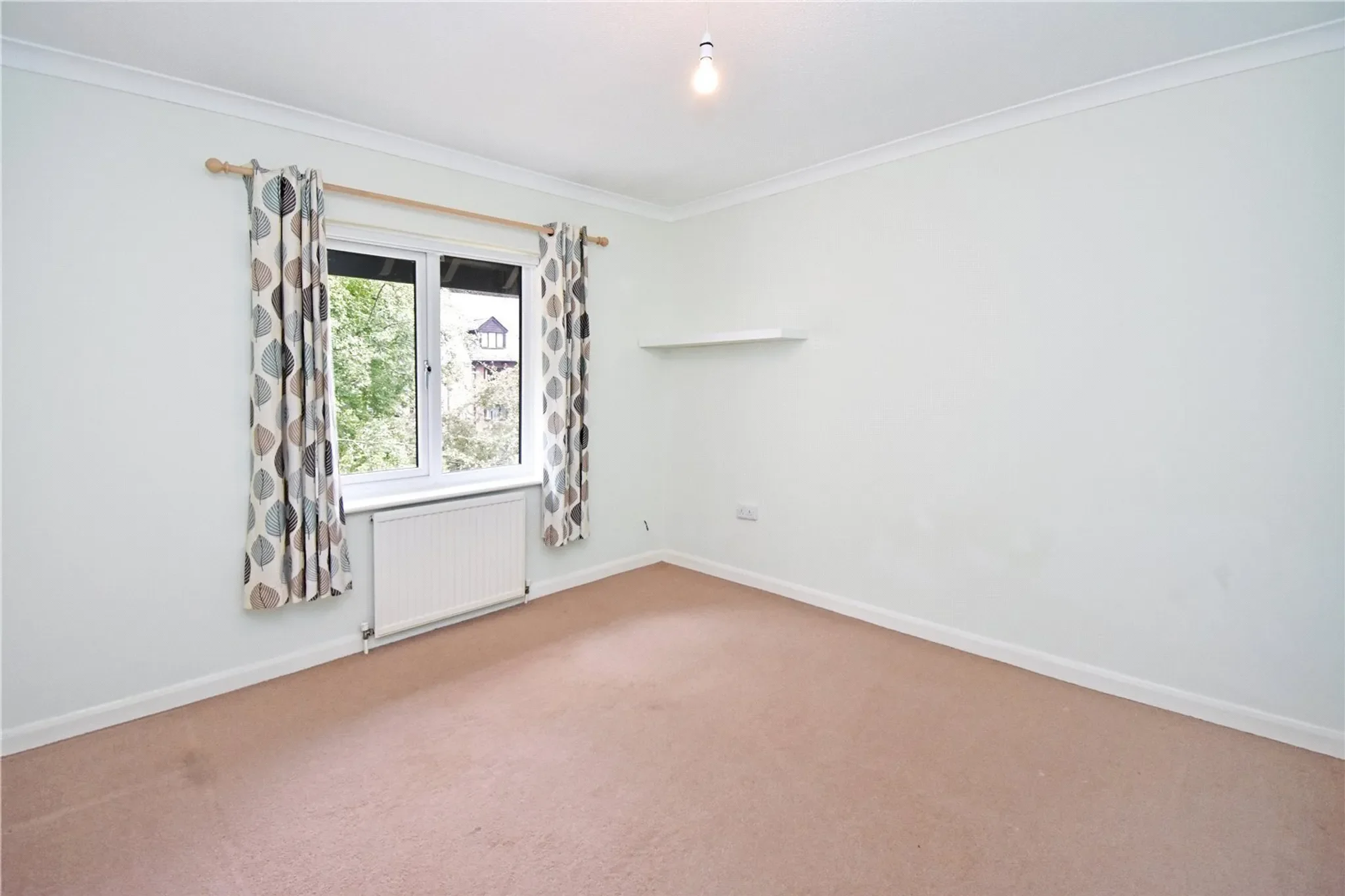 Flat Caunter Road in Newbury