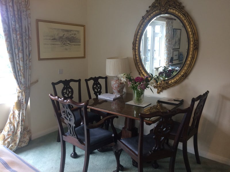 Room Trott Street in Greater London