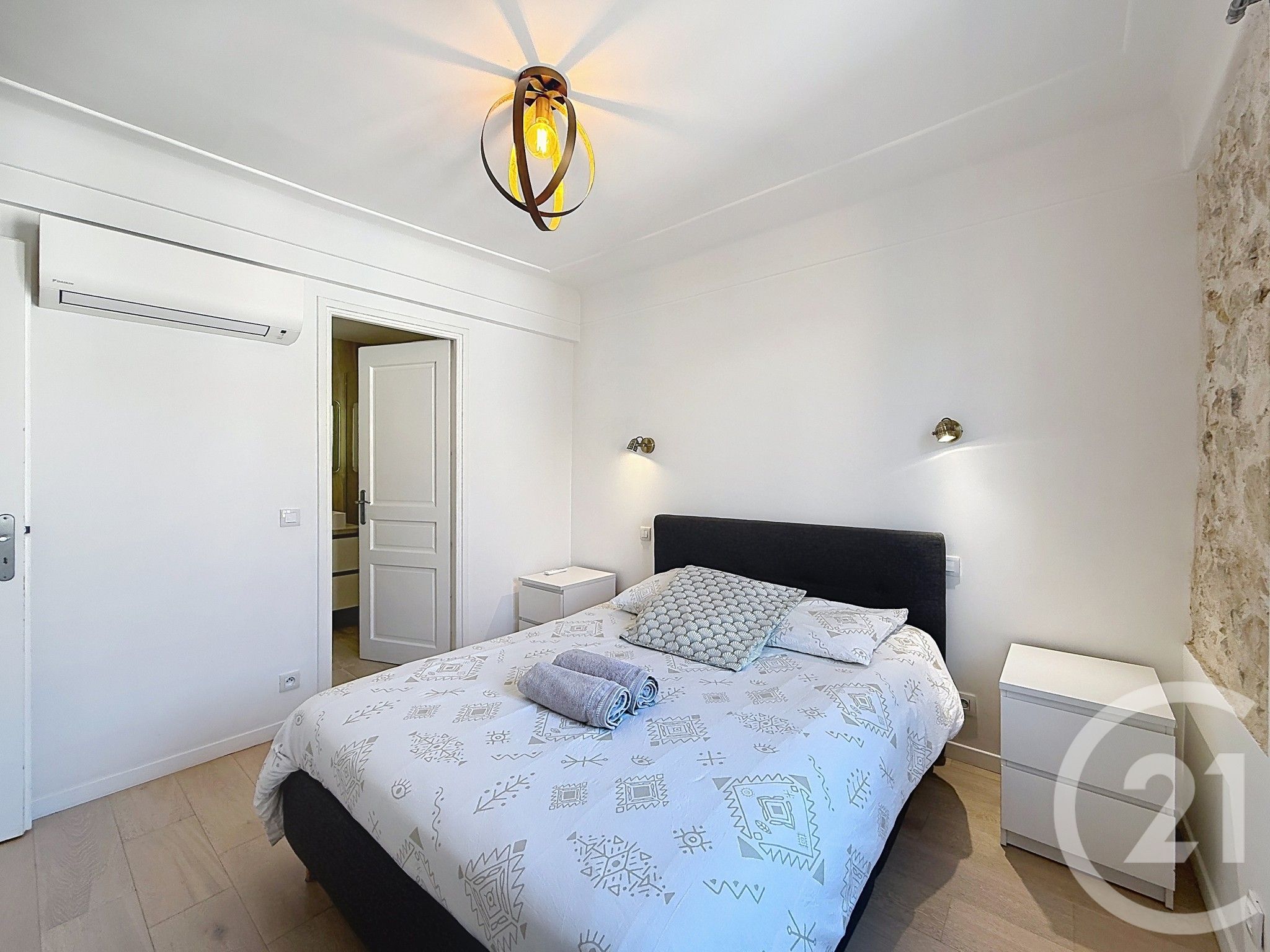 Flat Rue du Haut Castelet in Antibes