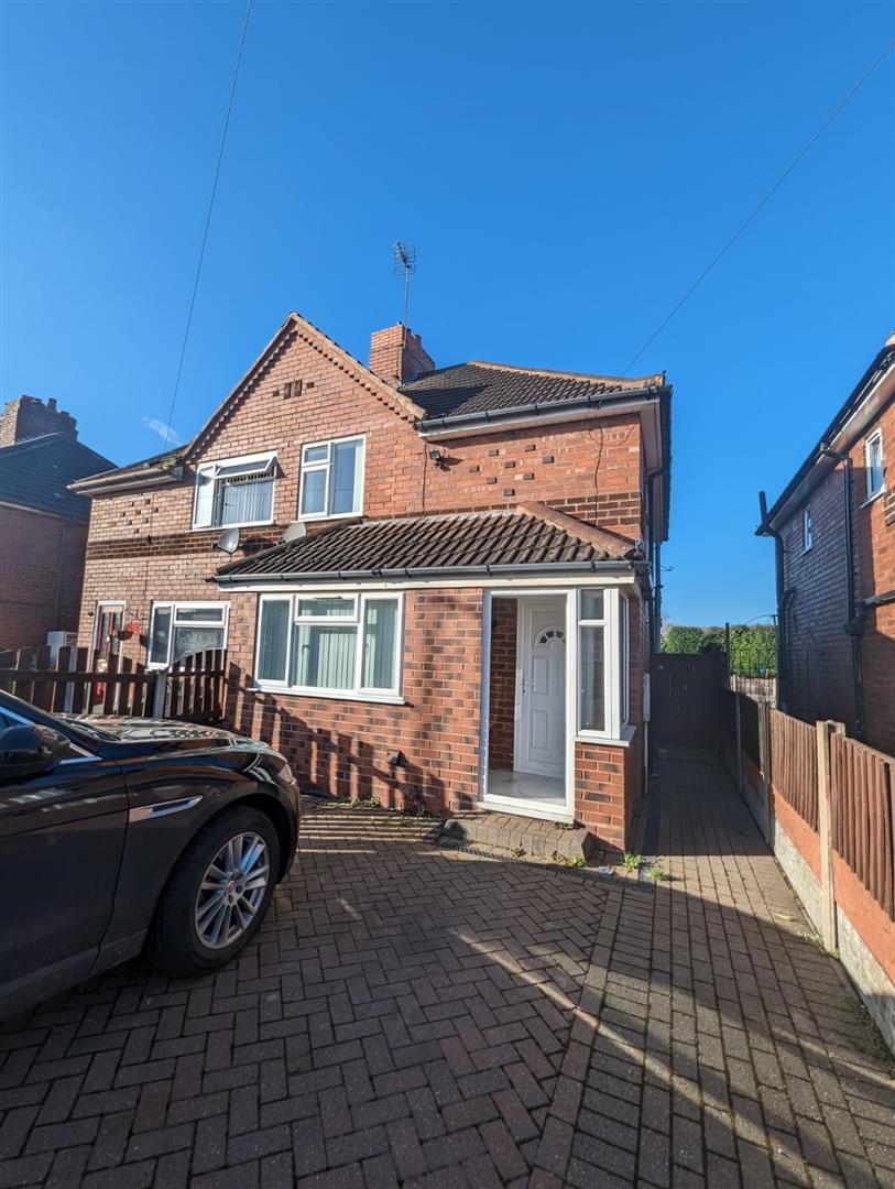 House Coronation Road in Brownhills