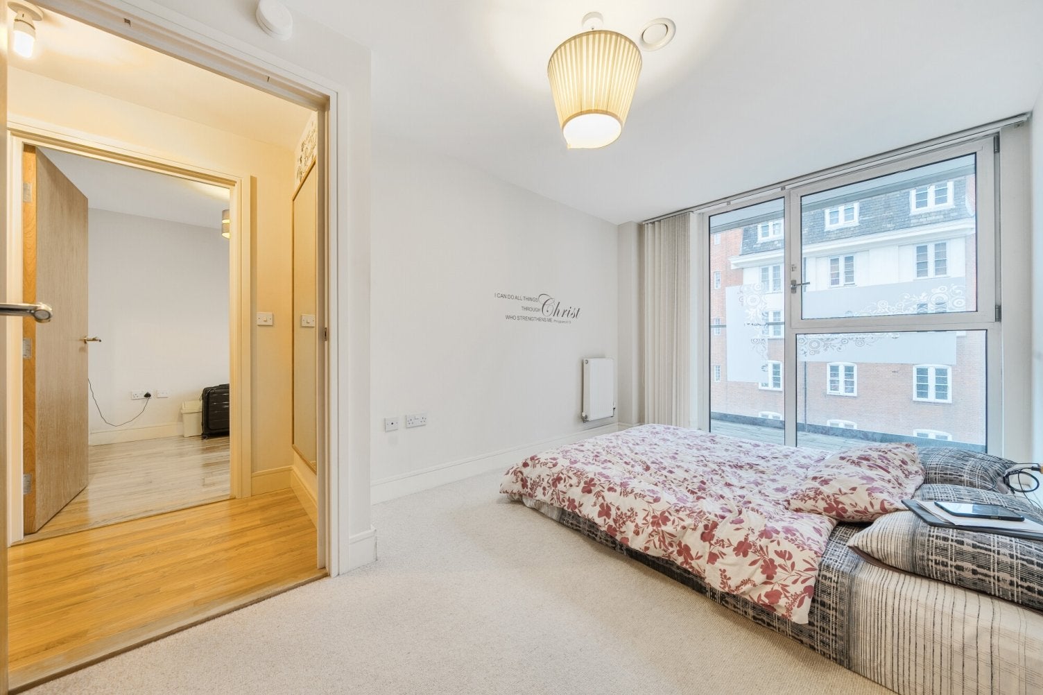 Flat Brookmill Road in Greater London