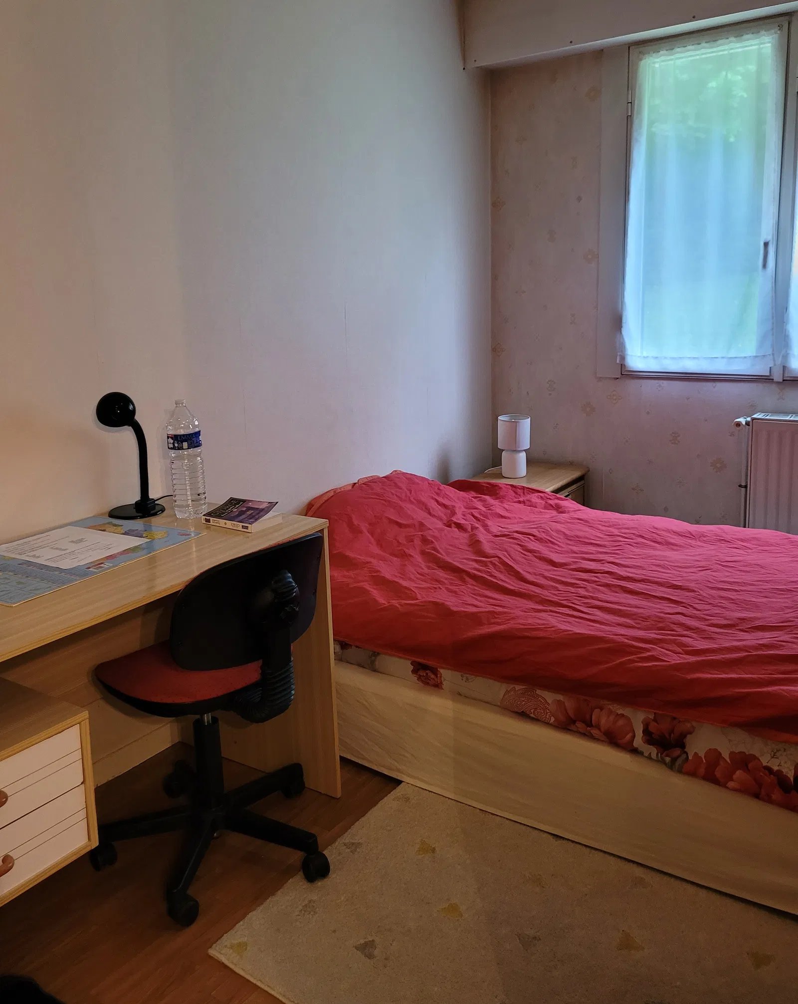 Room Rue du Docteur Louis Bergouignan in Évreux