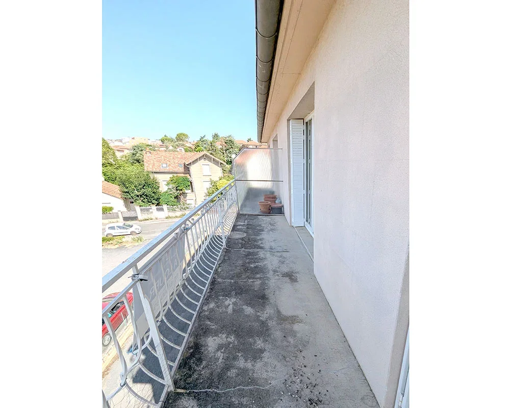 Flat Rue André Balitrand in Millau