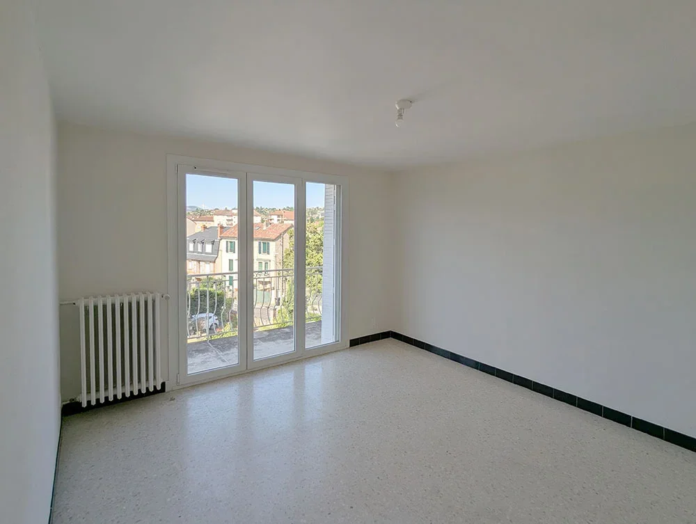 Flat Rue André Balitrand in Millau