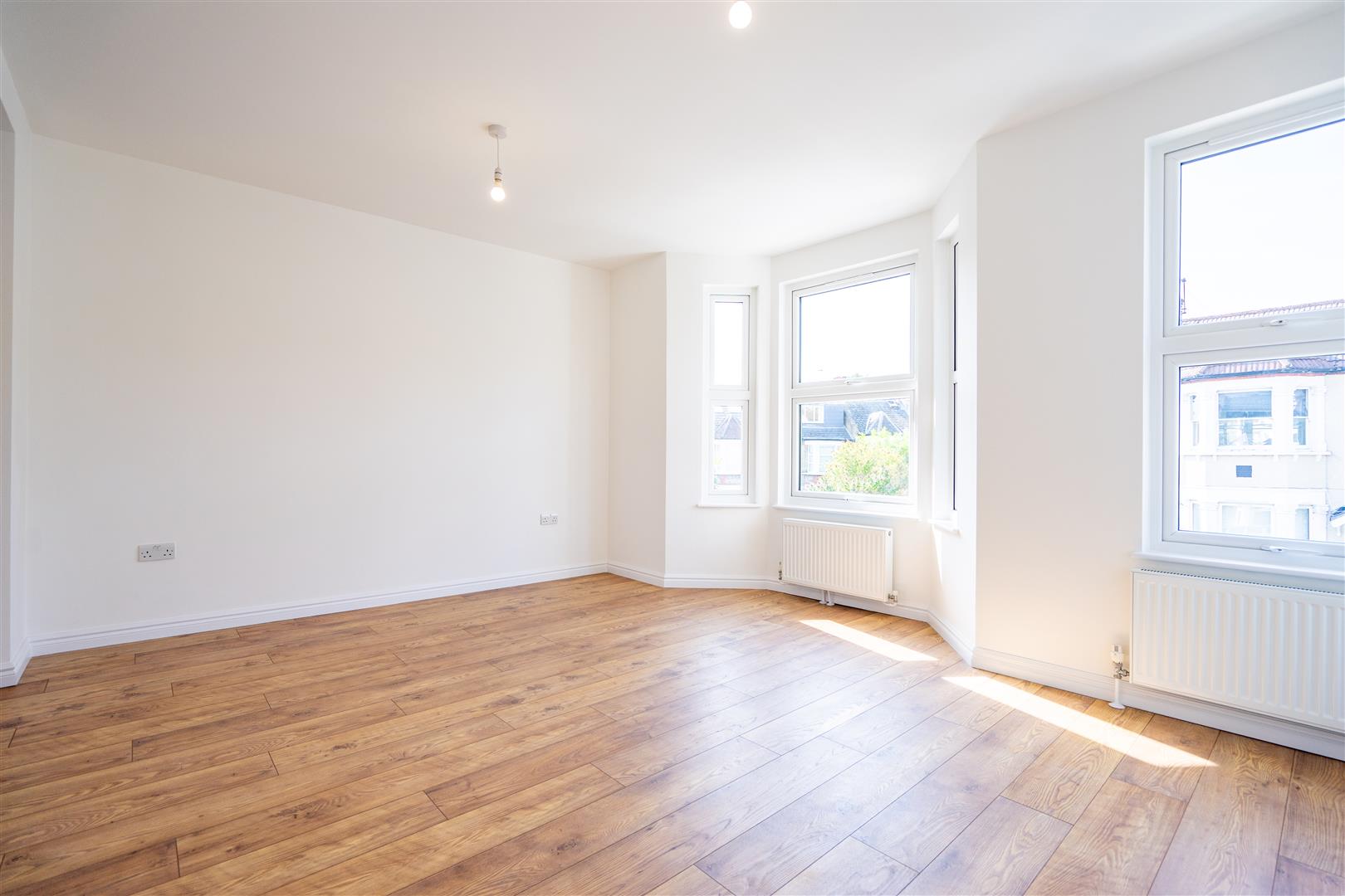 Flat Broomsleigh Street in Greater London