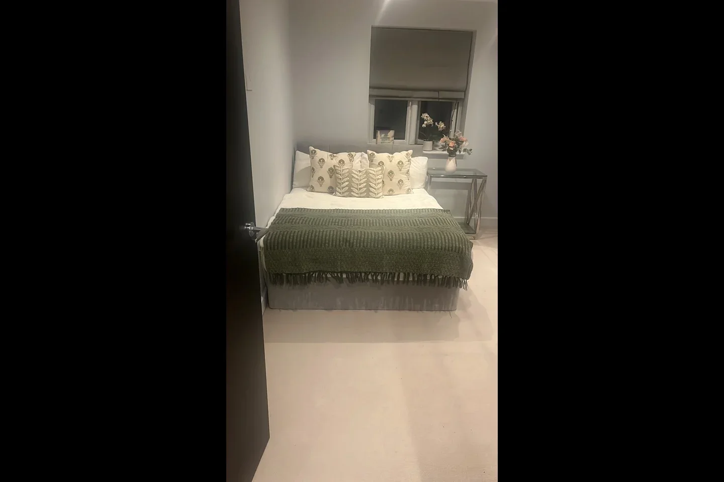 Room Albert Road in Greater London