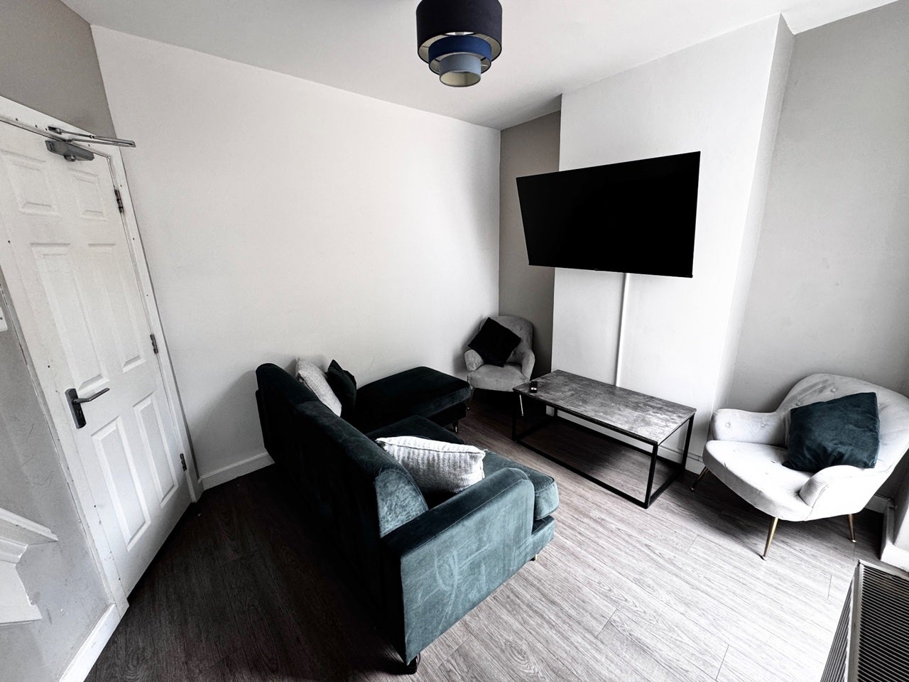 Room Old Shoreham Road in Brighton