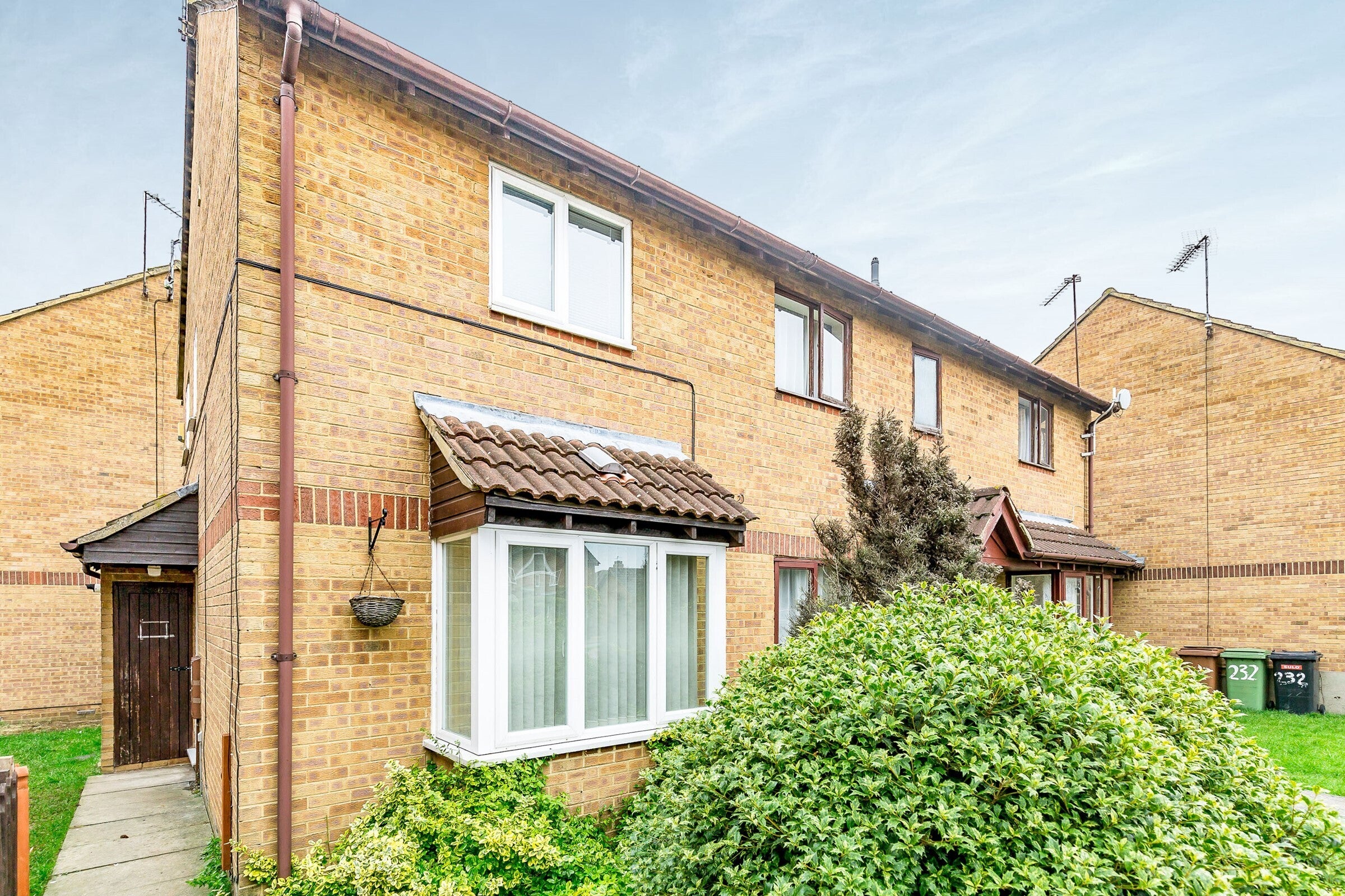 House Senwick Drive in Wellingborough