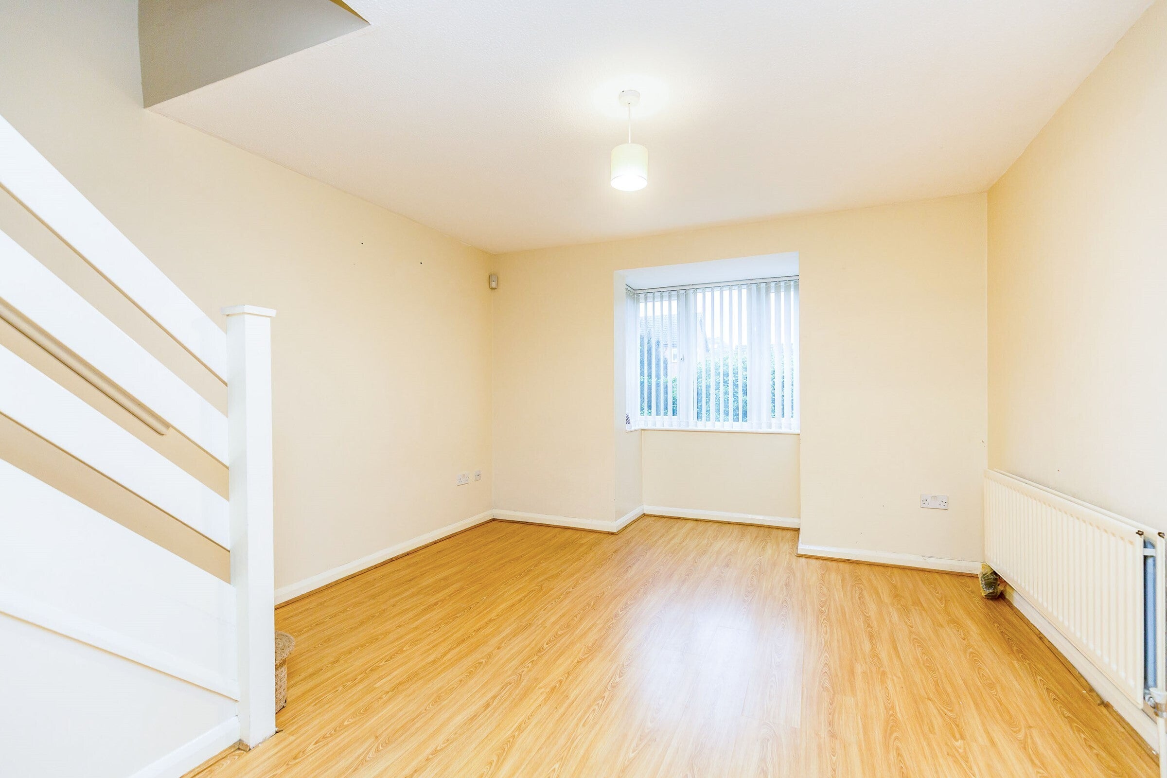 House Senwick Drive in Wellingborough