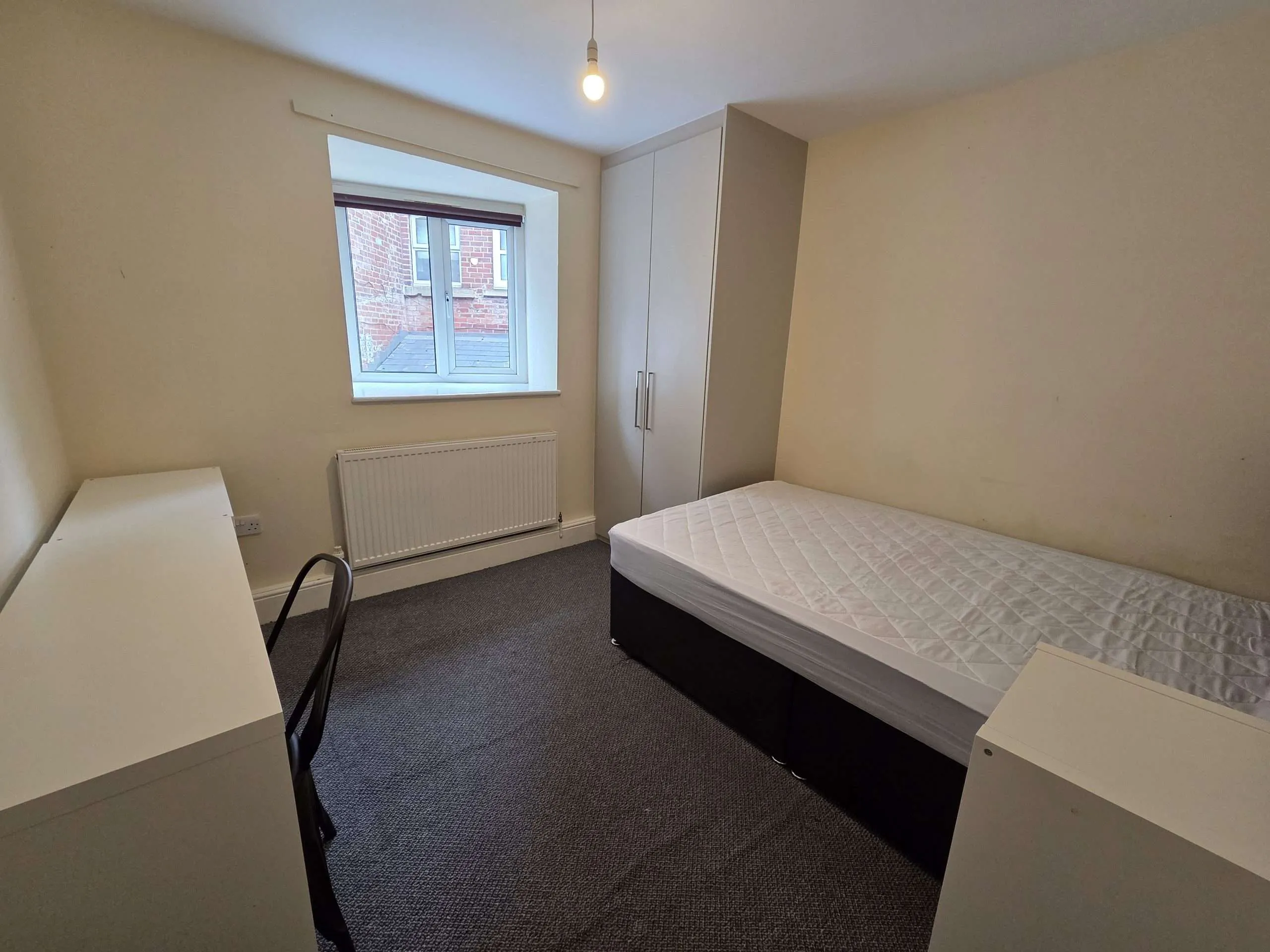 Flat Harcourt Road in Sheffield