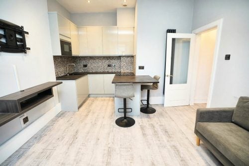 Flat Gibson Terrace in City of Edinburgh