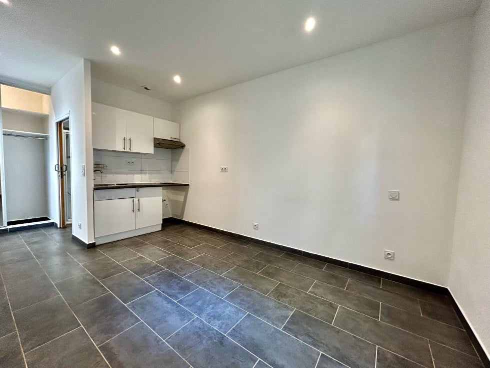 Flat Avenue du Grand Pin in Cannes
