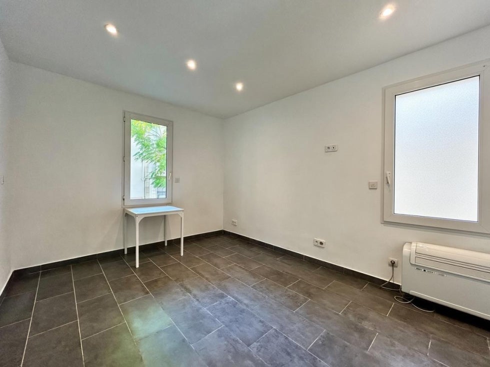 Flat Avenue du Grand Pin in Cannes