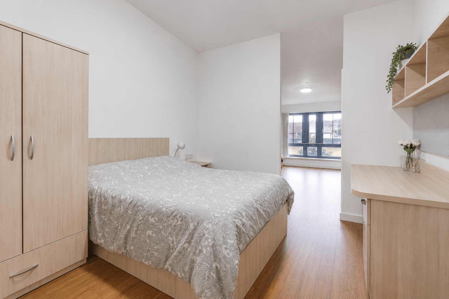 Flat Sturry Road in Canterbury