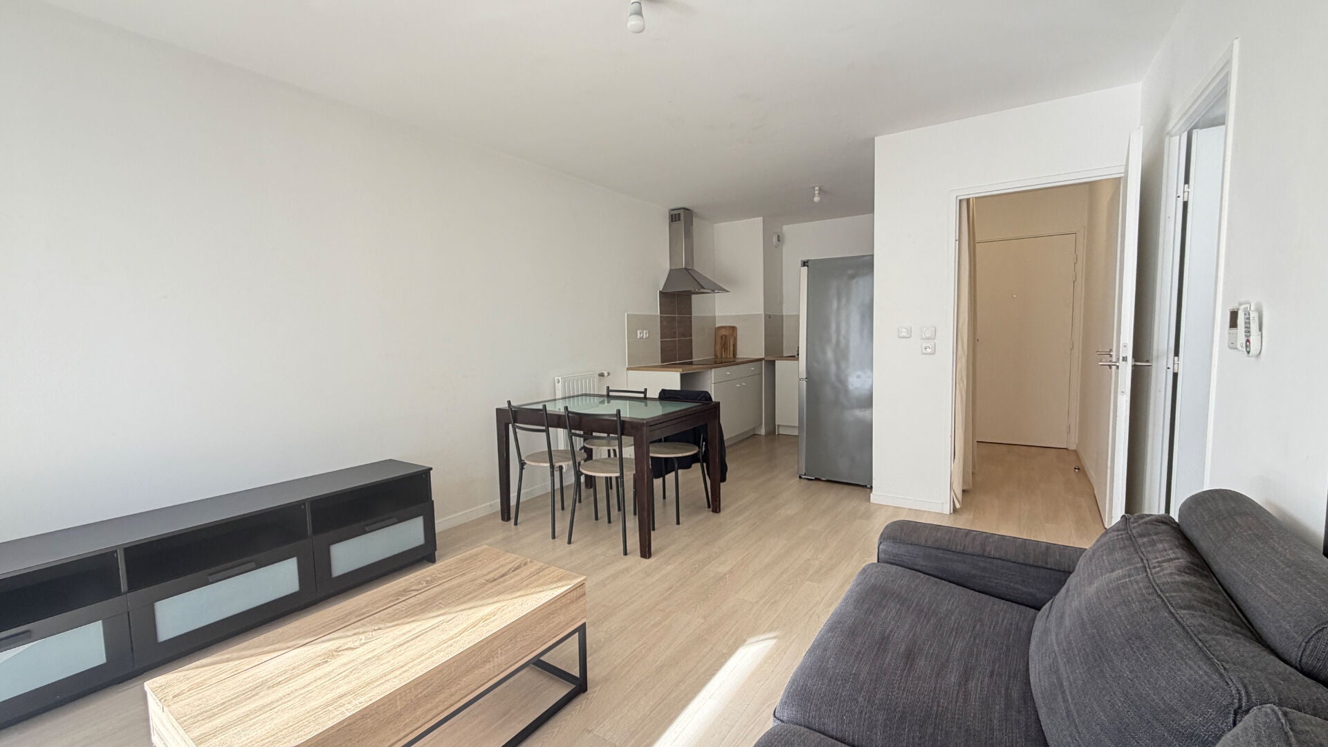 Appartement Desserte Ernest Cognacq à Évry
